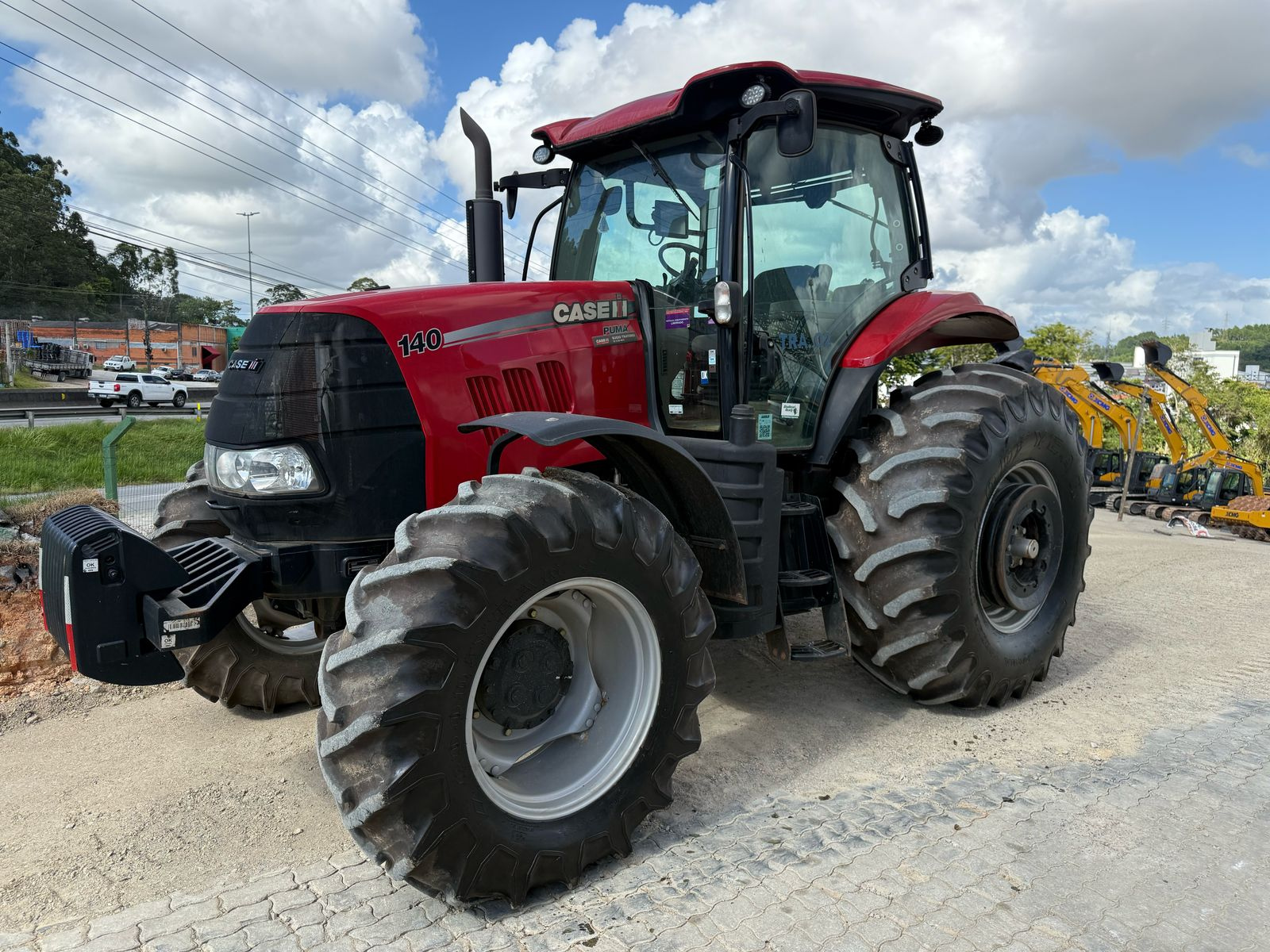 TRATOR CASE MODELO PUMA 140 